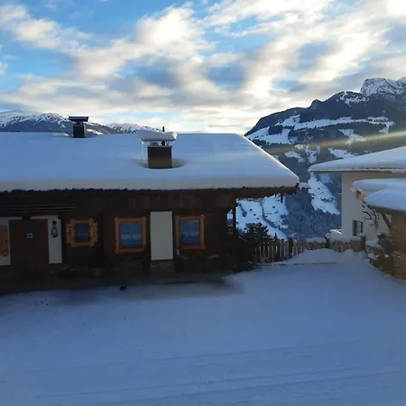 Haus Wildschuetz היפאך