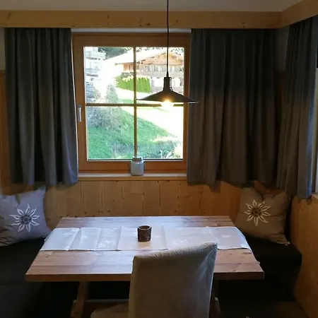 Haus Wildschuetz Apartment