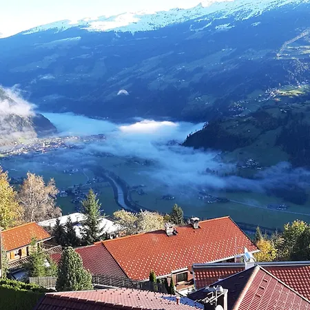 Haus Wildschuetz 힙파흐