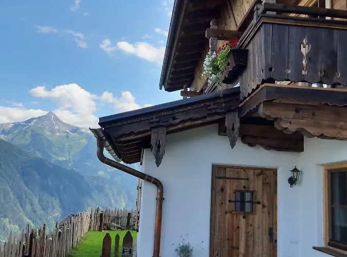 Haus Wildschütz Apartment Hippach